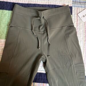 Athleta Olive Salutation Cargo Tight Size M